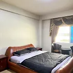 Silom Dynasty Hostel